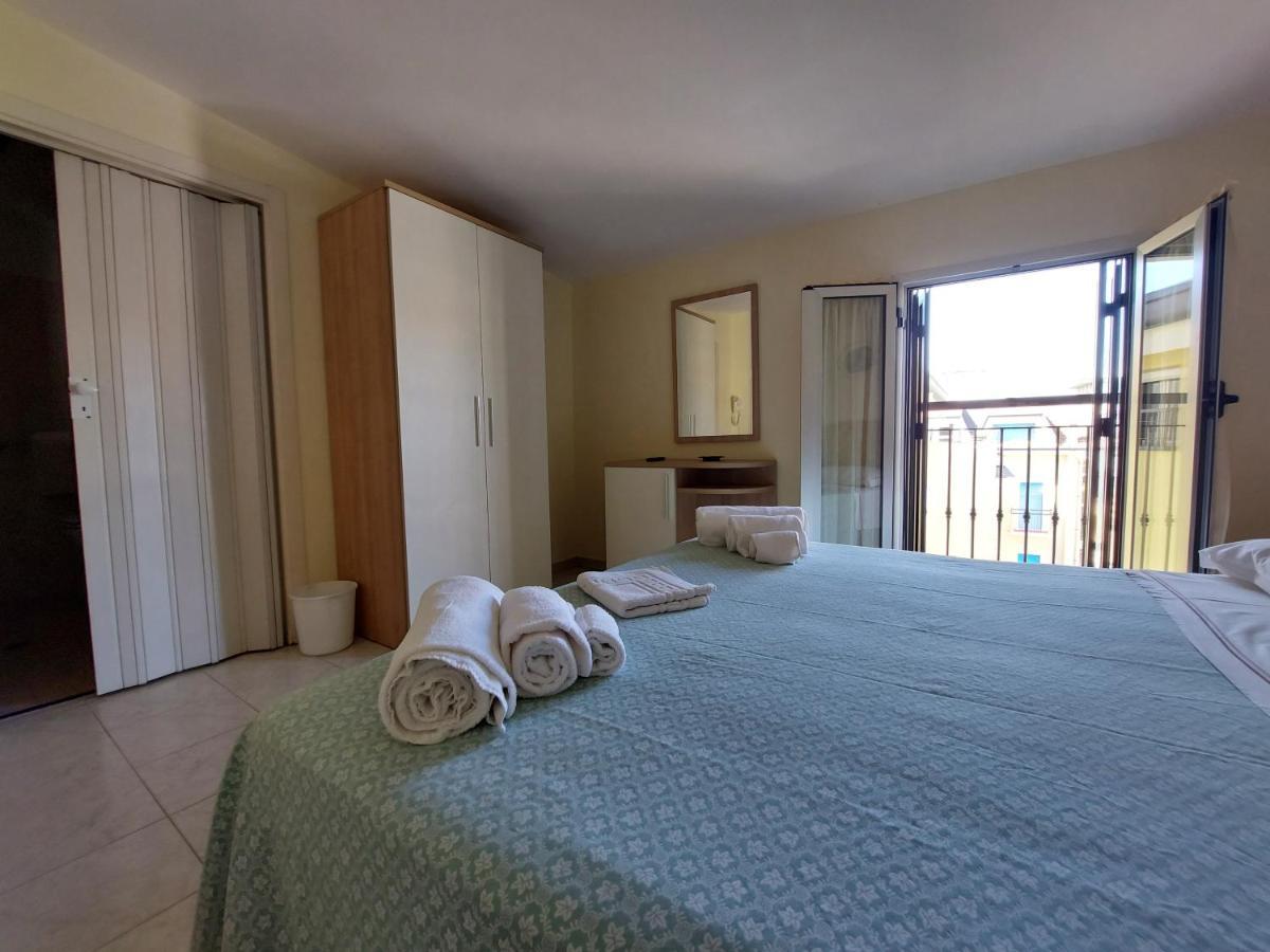 Hotel Villa Aurora Bellaria-Igea Marina Esterno foto