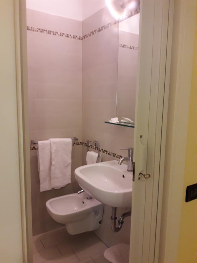 Hotel Villa Aurora Bellaria-Igea Marina Esterno foto