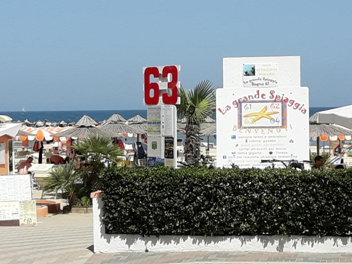 Hotel Villa Aurora Bellaria-Igea Marina Esterno foto