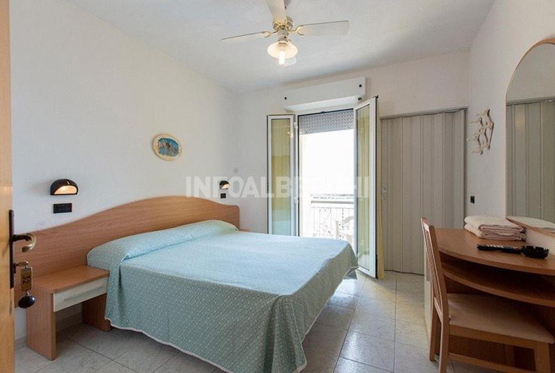 Hotel Villa Aurora Bellaria-Igea Marina Esterno foto