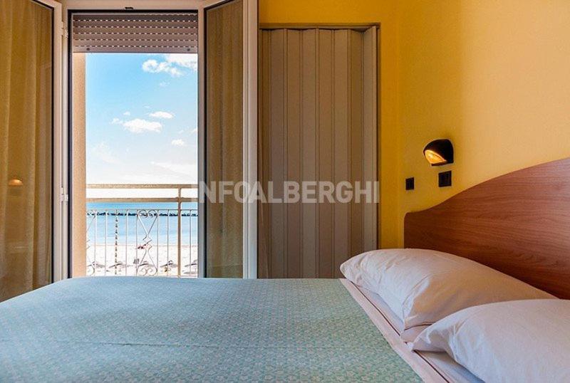 Hotel Villa Aurora Bellaria-Igea Marina Esterno foto